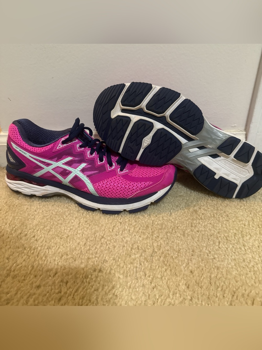 Asics GT 2000 women